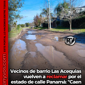 Vecinos de barrio Las Acequias vuelven a reclamar por el estado de calle Panamá: "Caen dos gotas y esto es una laguna"